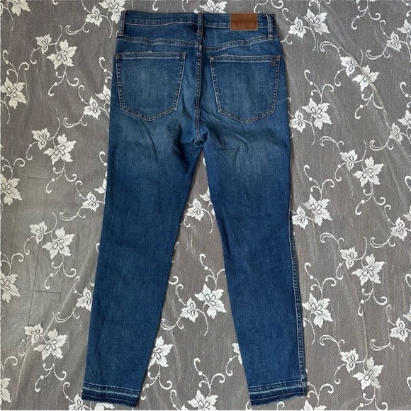 Madewell 10’’ High Rise Button Fly Skinny Jeans Raw Hem in Cordova Wash Sz 28 - Picture 4 of 14